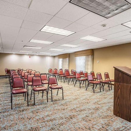 Sleep Inn & Suites Jacksonville Near Camp Lejeune Екстер'єр фото