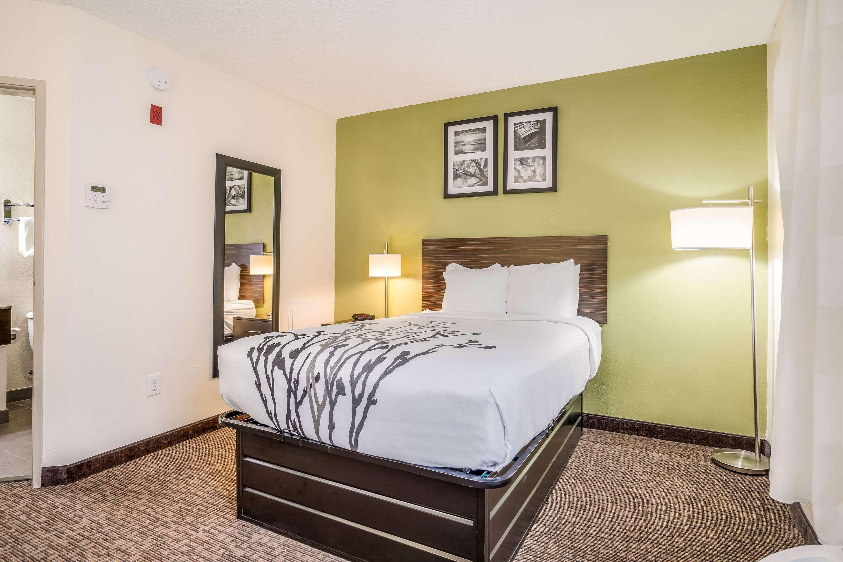 Sleep Inn & Suites Jacksonville Near Camp Lejeune Екстер'єр фото