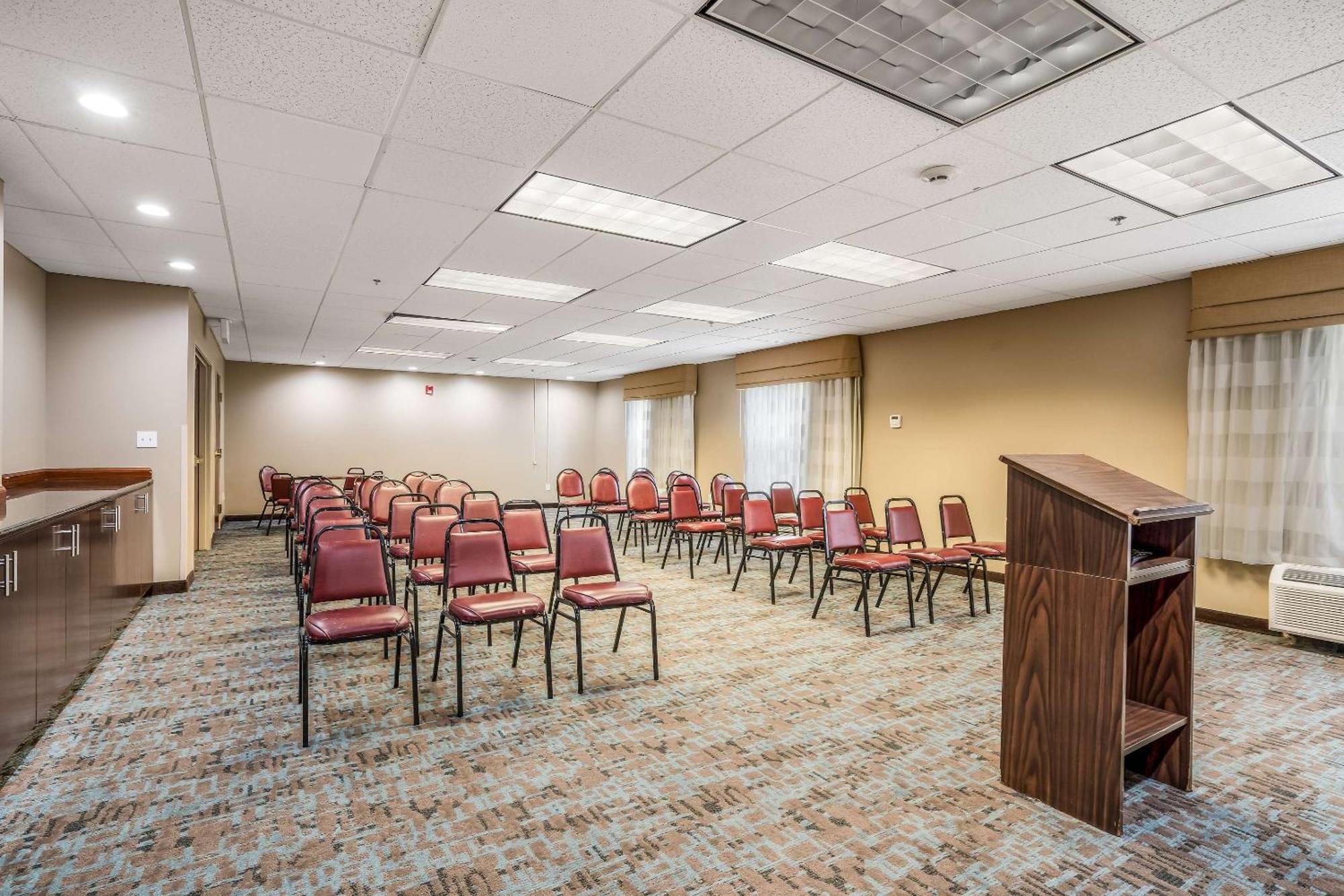 Sleep Inn & Suites Jacksonville Near Camp Lejeune Екстер'єр фото