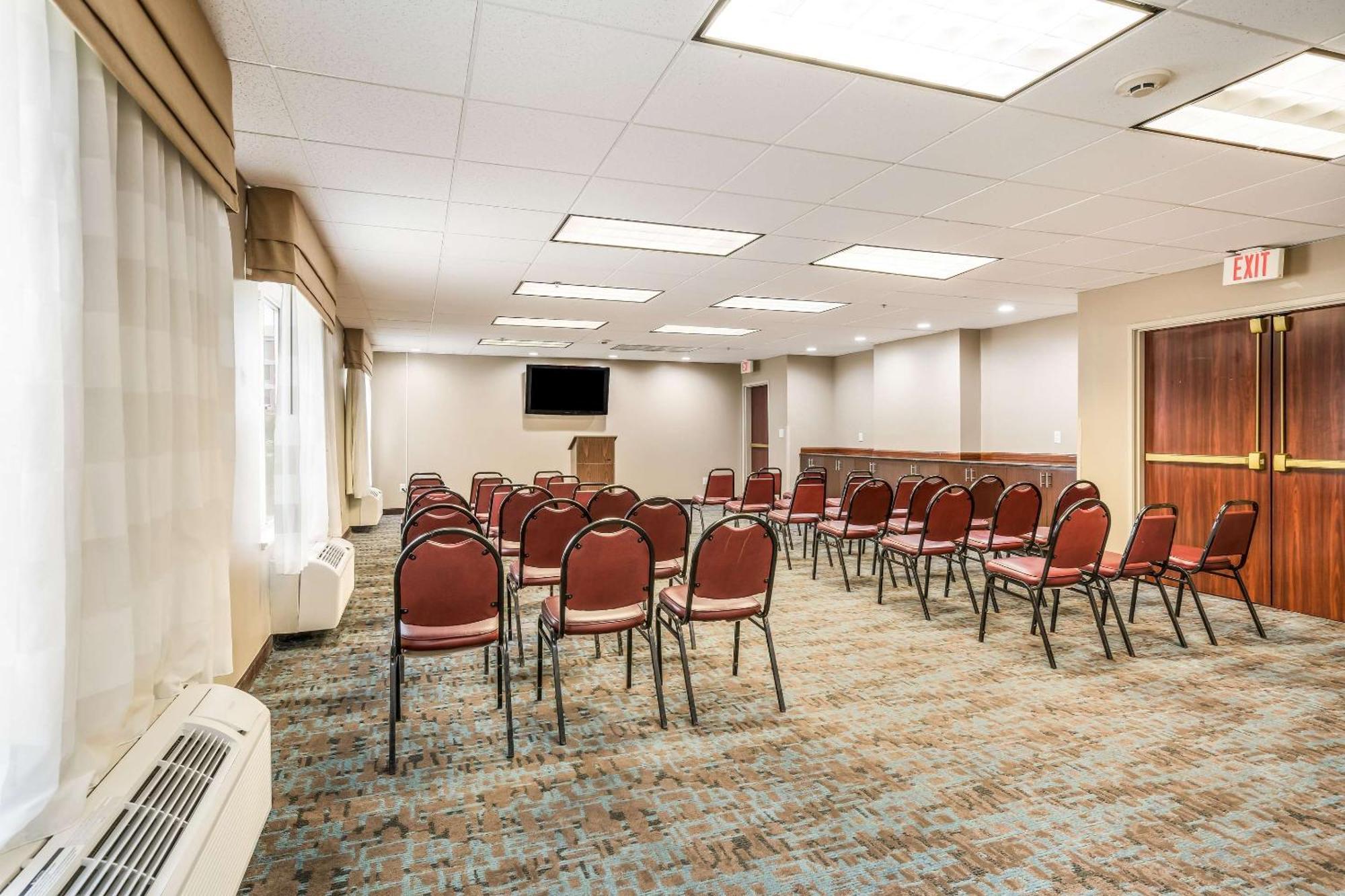 Sleep Inn & Suites Jacksonville Near Camp Lejeune Екстер'єр фото