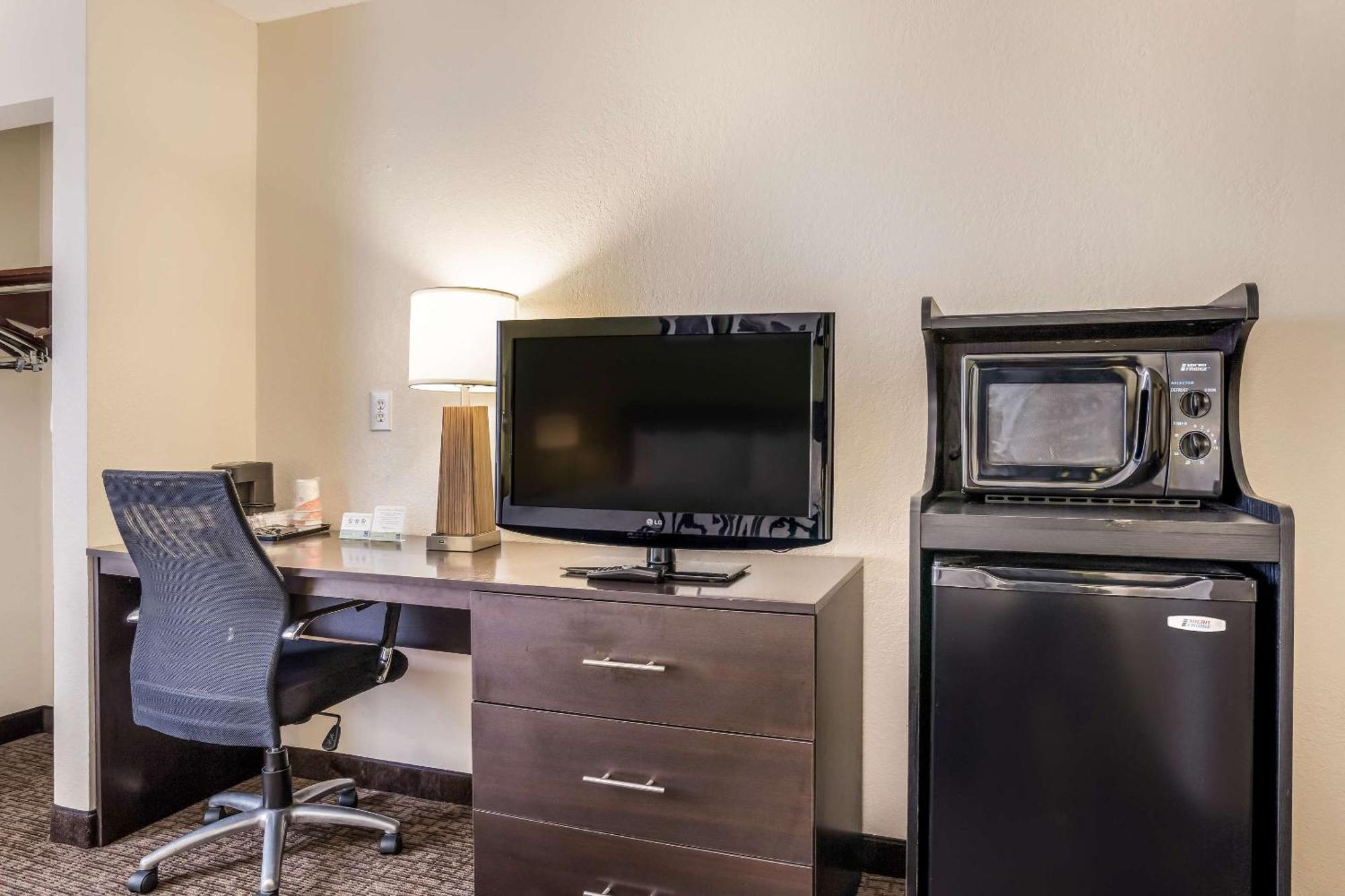 Sleep Inn & Suites Jacksonville Near Camp Lejeune Екстер'єр фото