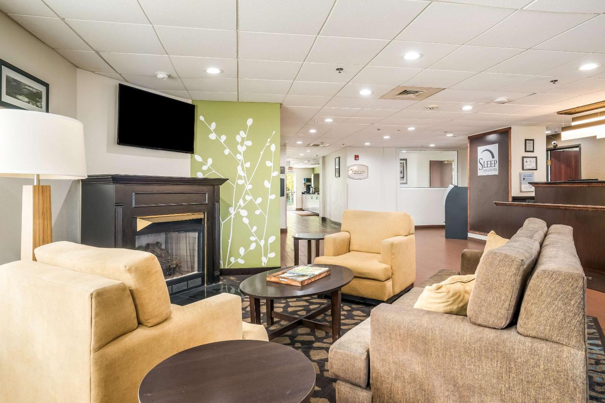 Sleep Inn & Suites Jacksonville Near Camp Lejeune Екстер'єр фото